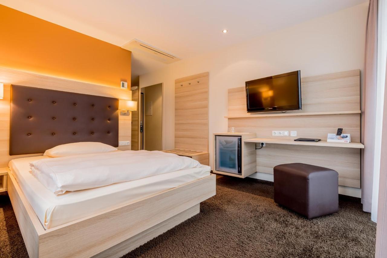 Hotel Bacchus Bensheim Exterior foto